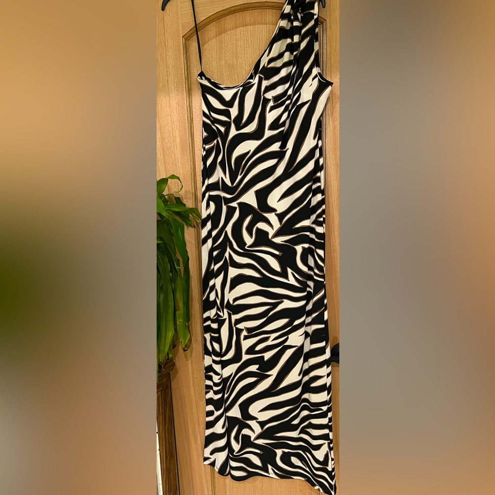 Azure One Shoulder Fitted Dress Size XL